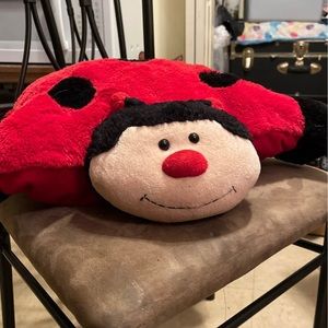 Lady bug pillow chums